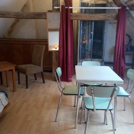 Studio Dans Un Cadre Champetre Moiry Eksteriør bilde